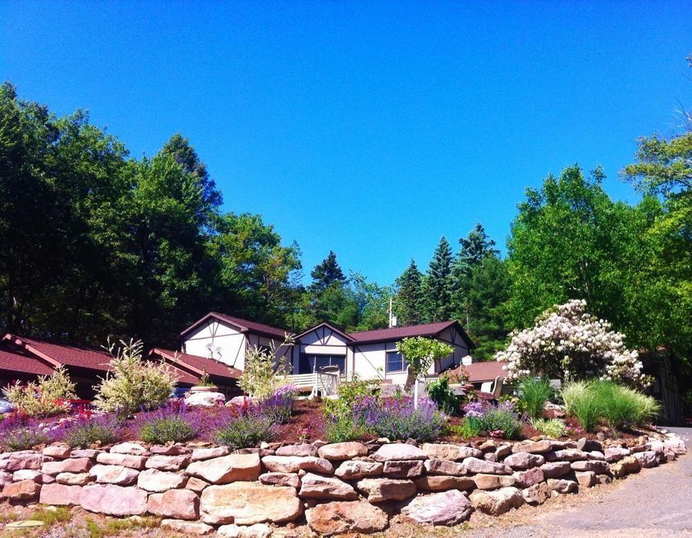 Lake Harmony Inn エクステリア 写真